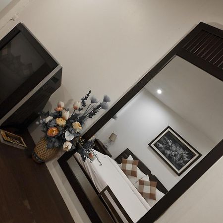 Tree House Hotel Sisaket Bagian luar foto